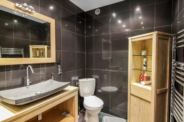 Bel appartement vue mer en avant dernier étage quartier Rostagne