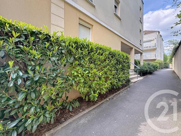 Appartement F4 à vendre  4 pièces - 89,84 m2 MONTEREAU FAULT YONNE - 77