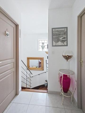 Rare sur le secteur: Maison impeccable avec Piscine et 4 chambres.