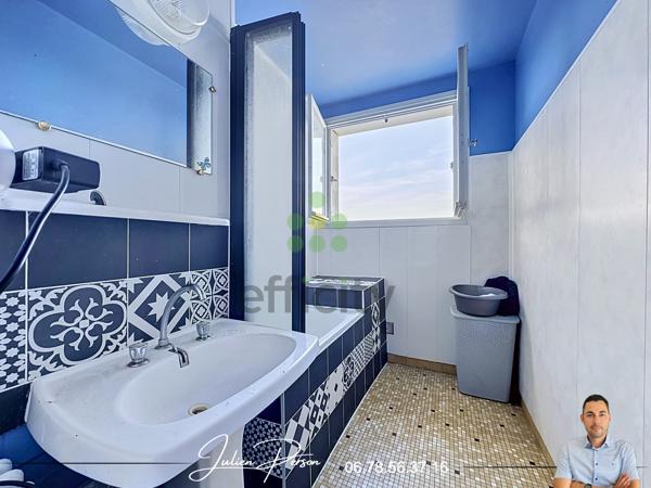 Appartement
         4 pièces
        - 56 m² 105 000 € *
