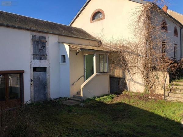 Maison de ville à vendre à Chezal-Benoît dans le Cher (18160), ref : 11813/1416