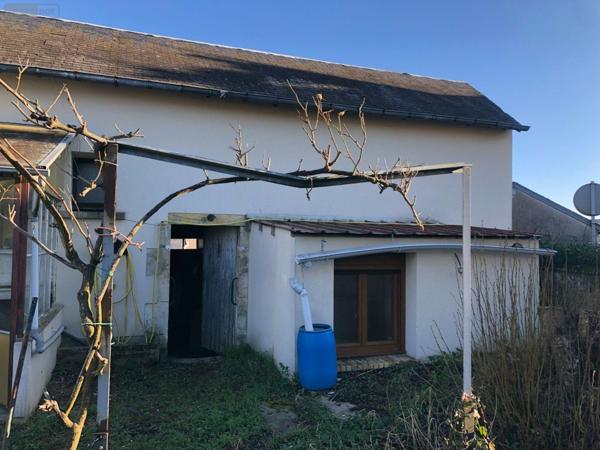 Maison de ville à vendre à Chezal-Benoît dans le Cher (18160), ref : 11813/1416