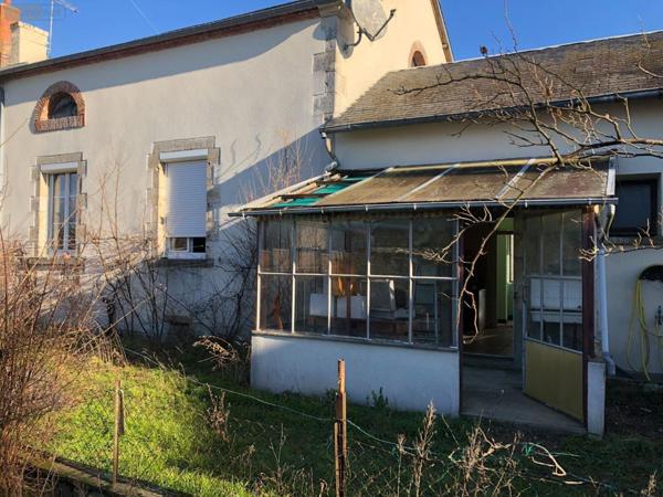 Maison de ville à vendre à Chezal-Benoît dans le Cher (18160), ref : 11813/1416