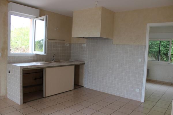 Maison Ordan Larroque 5 pièce(s) 103 m2