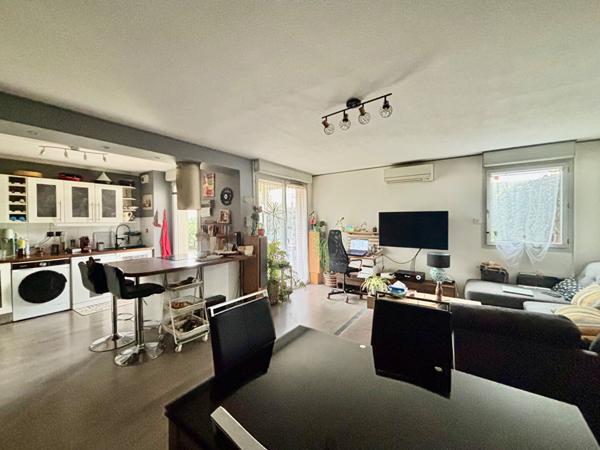 Appartement 4 pièces 85 m2 avec Jardin et Parking 