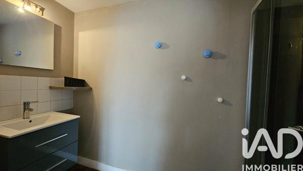 Maison à vendre 4 pièces 190 m² Ébréon