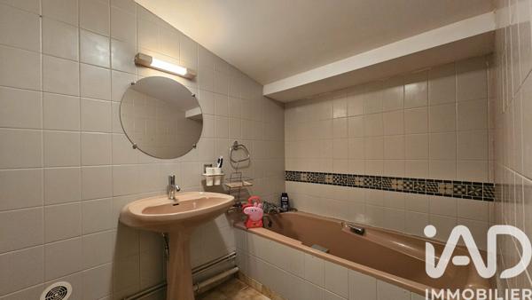 Maison à vendre 4 pièces 190 m² Ébréon