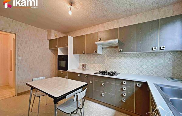 Appartement 3 pièces de 74 m2 à Sens (89100)