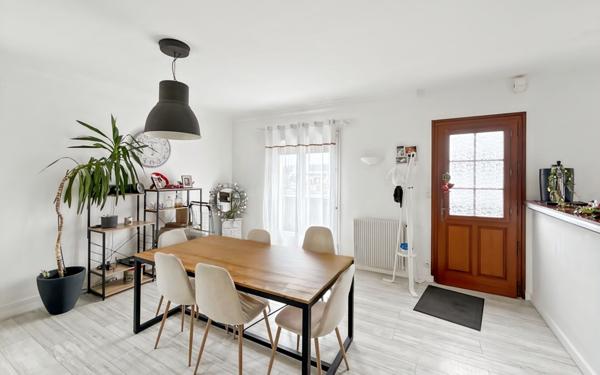 Maison à vendre    4 pièces •  Marsac-sur-l'Isle