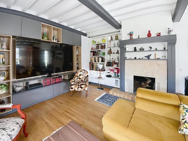 Bien rare à Voiteur avec vue sur Château-Chalon