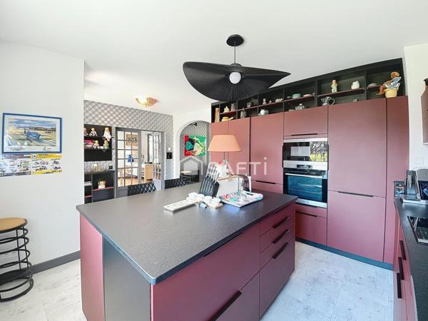 Bien rare à Voiteur avec vue sur Château-Chalon