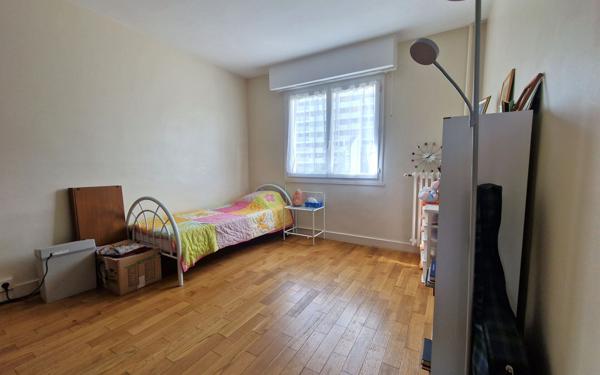 Appartement à vendre    4 pièces • 84,31 m2 Juvisy-sur-Orge