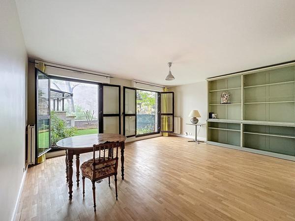 APPARTEMENT REZ-DE-JARDIN - 42 m² + JARDIN PRIVATIF - ACCÈS PMR - PARIS 18e / JULES JOFFRIN