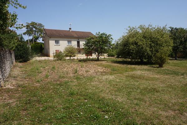 À Vendre : Belle maison familiale 4 chambres et jardin sur Mercurey