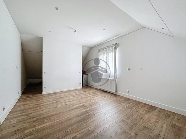 Vente Maison 6 pièces 137 m2 à Saint-Quentin