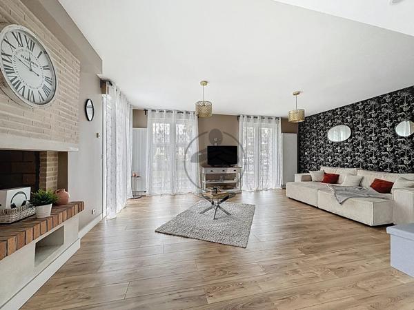 Vente Maison 6 pièces 137 m2 à Saint-Quentin