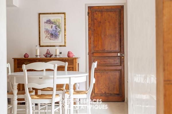 Maison en pierre rénovée centre historique de Moncontour