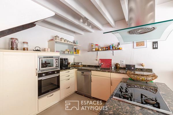 Maison en pierre rénovée centre historique de Moncontour