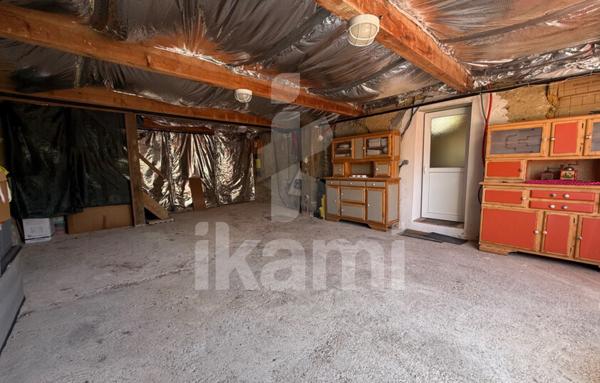 Belle et grande maison à Lens-Lestang