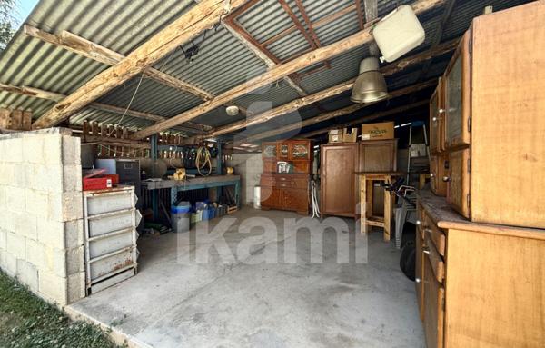 Belle et grande maison à Lens-Lestang