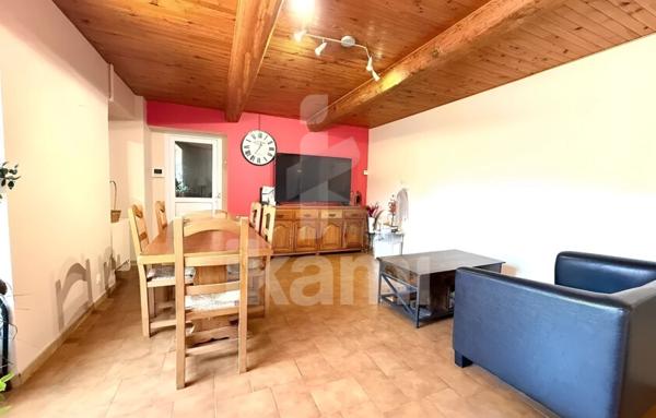 Belle et grande maison à Lens-Lestang