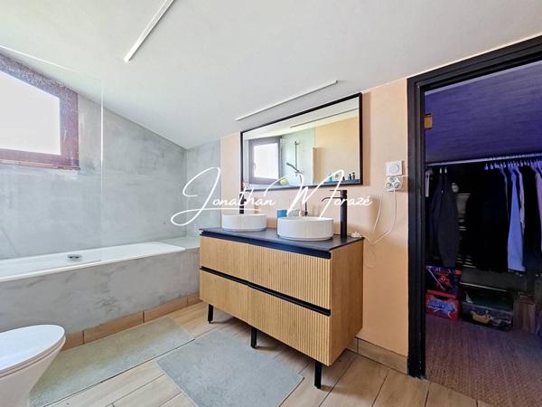 Maison à vendre 5 pièces de 148 m²