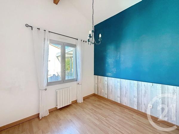 Appartement F2 à vendre  3 pièces - 42,14 m 2   ANGOULEME  - 16