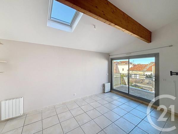 Appartement F2 à vendre  3 pièces - 42,14 m 2   ANGOULEME  - 16