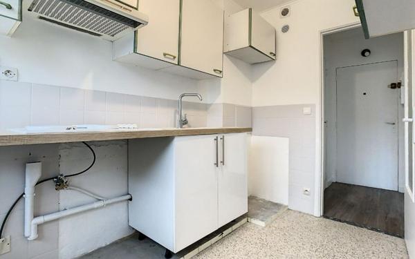 Appartement à louer    1 pièce •  Joinville-le-Pont