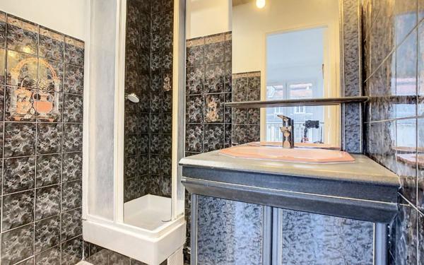 Appartement à louer    1 pièce •  Joinville-le-Pont