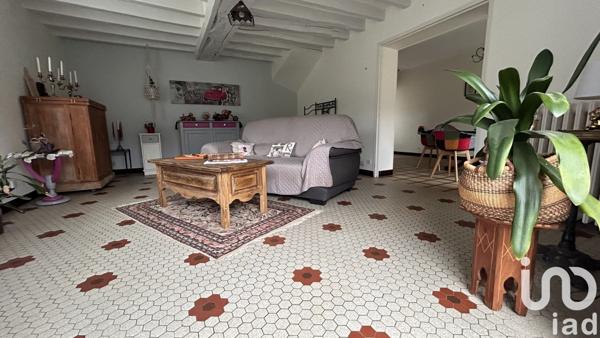 Maison 4 pièces de 110 m² à Vernantes (49390)