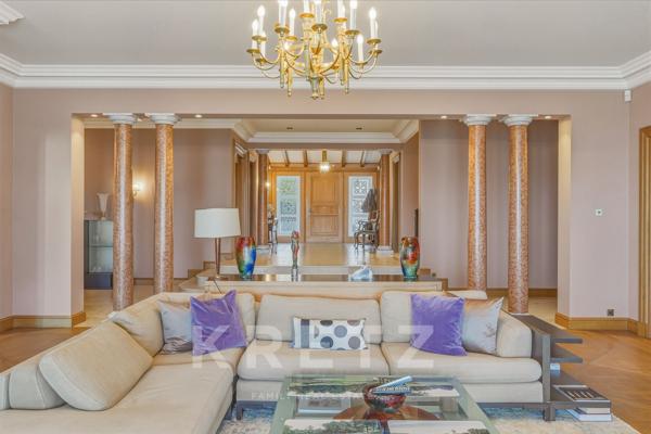 Chens-Sur-Léman: Majestueuse demeure d’exception pieds-dans-l ’eau