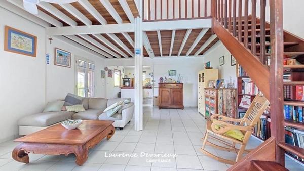 Maison à vendre 4 pièces GOYAVE (971)