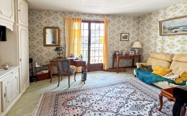 Maison à vendre    7 pièces • 209 m2 Touques