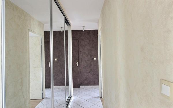 Appartement à vendre    3 pièces • 74,34 m2 Bourgoin-Jallieu