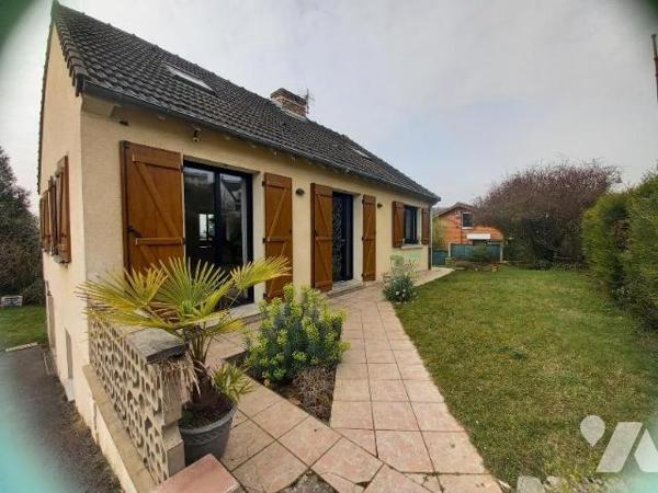 Aux portes de SOISSONS, proche du Golf 