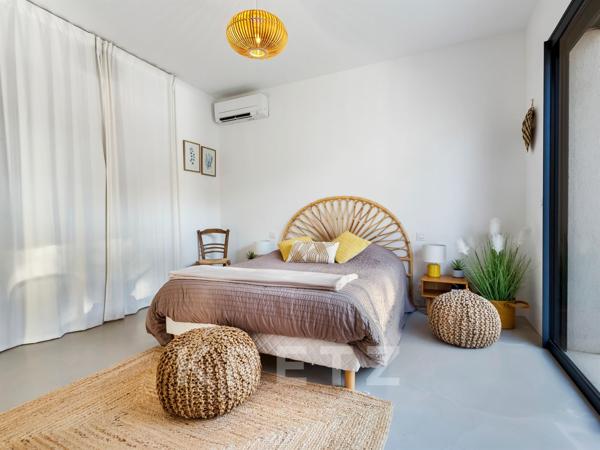 Villa contemporaine dans les vignes