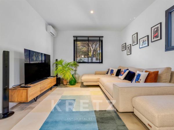 Villa contemporaine dans les vignes