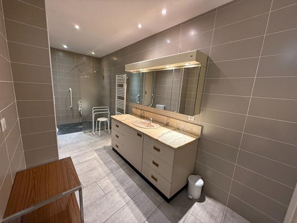 BEL APPARTEMENT A CARCASSONNE AVEC PRESTATIONS DE QUALITE