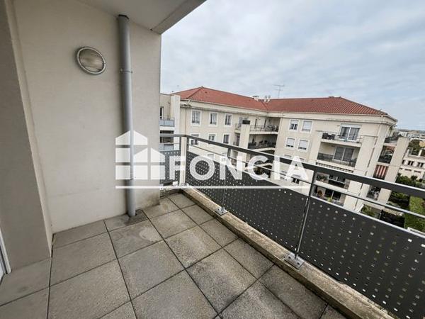 À vendre Studio 31.53 m² - Décines-charpieu 69150