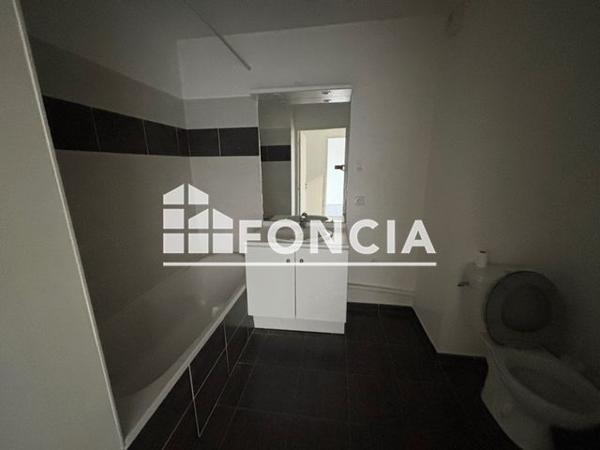 À vendre Studio 31.53 m² - Décines-charpieu 69150