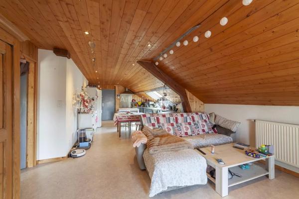 Vente                                                      Immeuble
                        
                                         309 m2                     à Le Russey