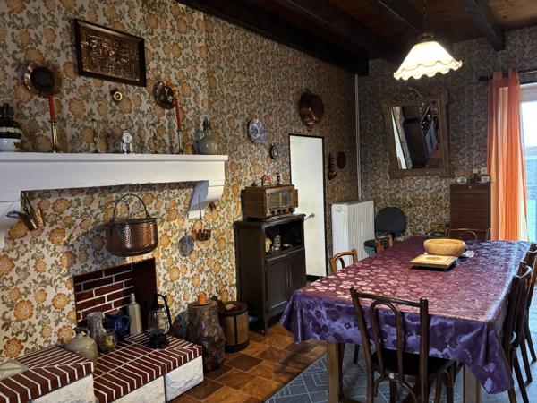 Cérilly – Maison de campagne avec dépendance sur un terrain de 3276 m² Cérilly (03350)