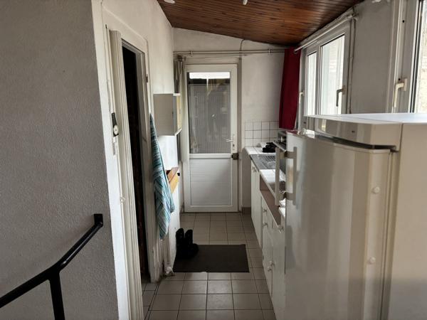 Cérilly – Maison de campagne avec dépendance sur un terrain de 3276 m² Cérilly (03350)