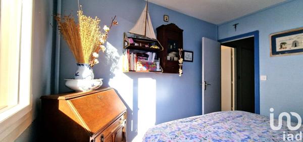 Appartement 3 pièces de 66 m² à Paris (75012)