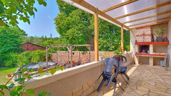 A Vendre Maison 105m² avec studio à Nérac, avec garage et terrain à 5 minutes du centre ville