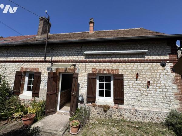 Maison mitoyenne à rénover au Vaudreuil