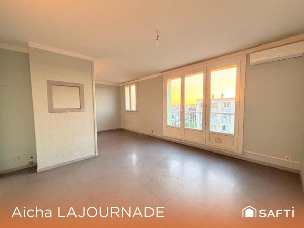 Appartement 2 chambres Balcon Cave et loggia.