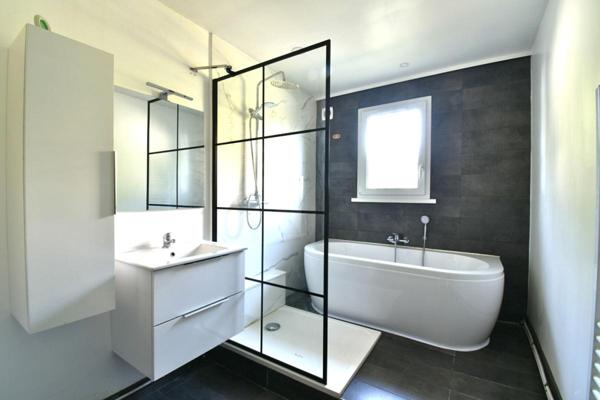 Maison semi-plain-pied individuelle, La Bassée, 7 pièce(s), 146 m2