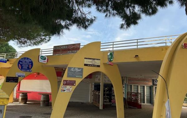 Vente Local commercial murs sans fonds Le grau-du-roi   